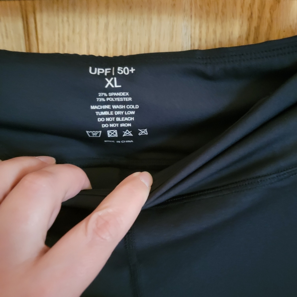 UPF 50 Black Like New Women's Leggings size XL Yoga Pants - Picture 2 of 3